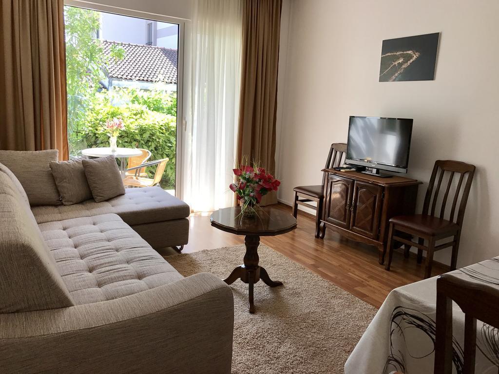 Apartments Luka Budva Exterior photo