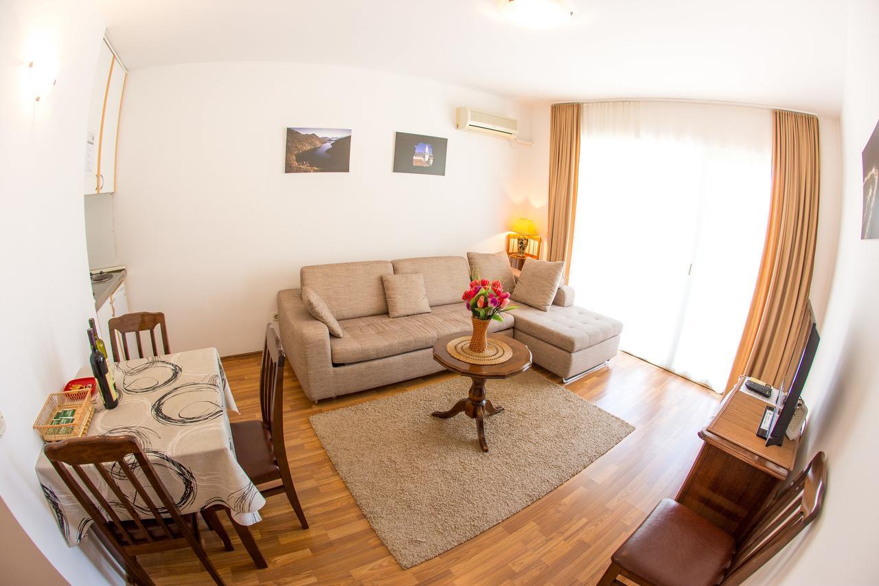 Apartments Luka Budva Exterior photo